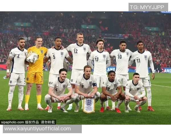 英格兰世预赛最佳阵容评选凯恩赖斯萨卡领衔评分榜