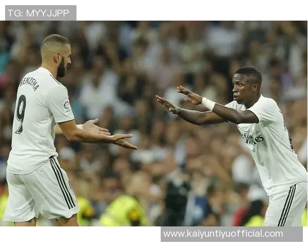 切尔西欲引罗德里戈或维尼修斯传闻遭罗马诺否认毫无根据 切尔西欲引罗德里戈或维尼修斯传闻遭罗马诺否认毫无根据